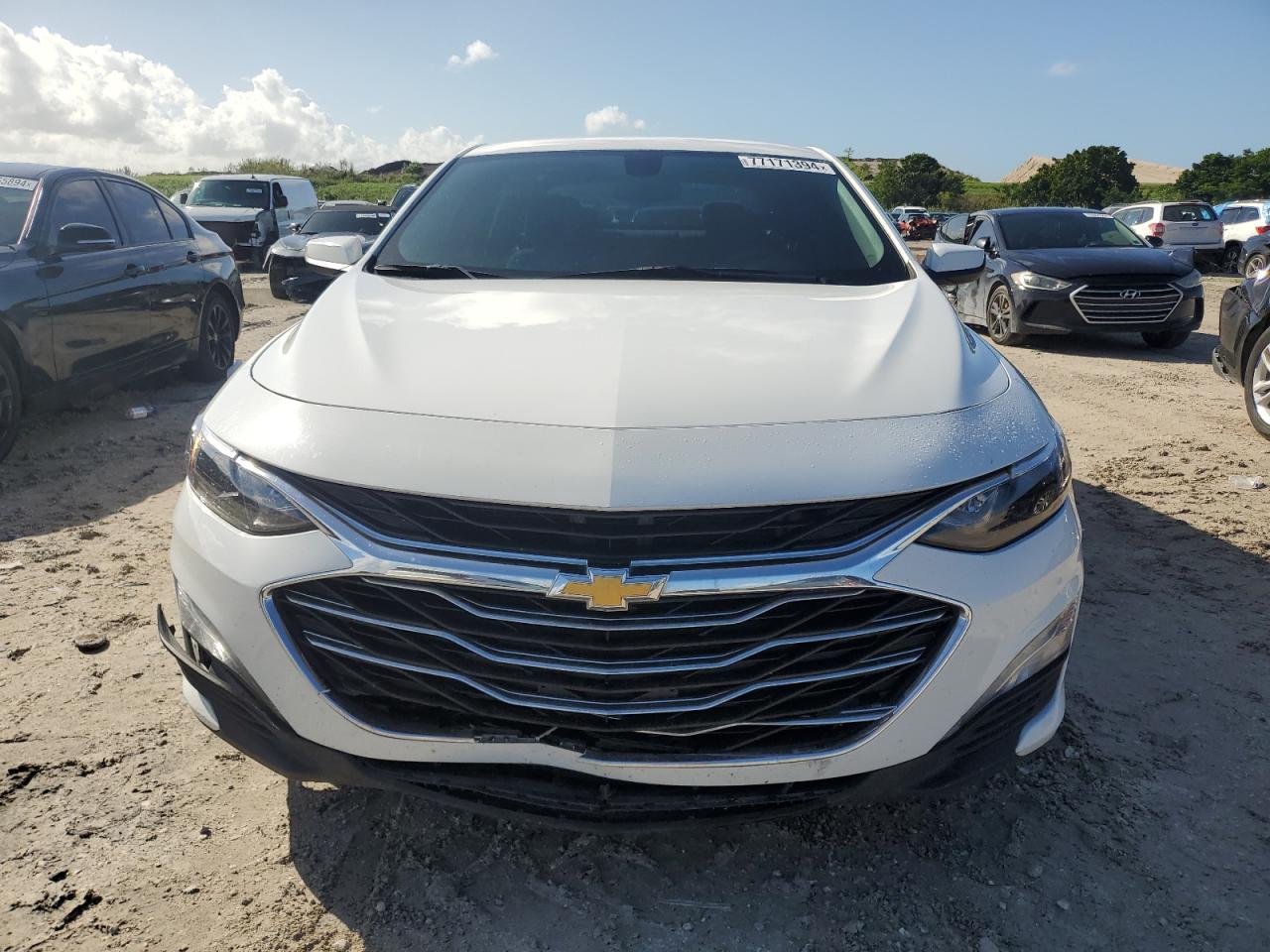 2019 Chevrolet Malibu - Image 5