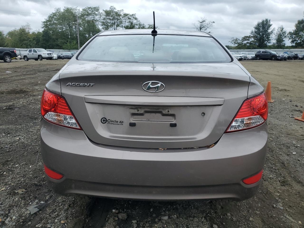 KMHCT4AE5DU563187 2013 Hyundai Accent Gls