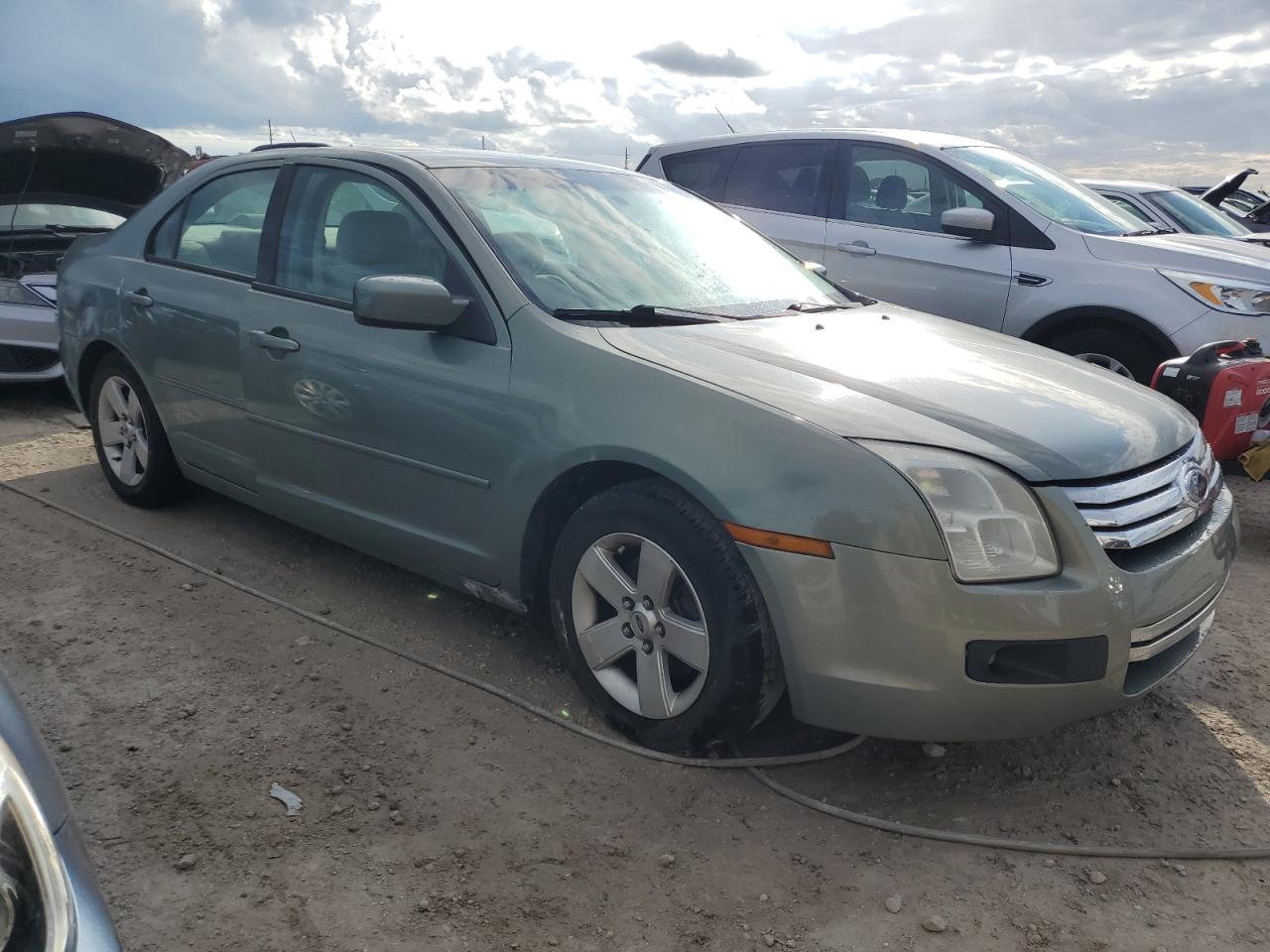 2008 Ford Fusion - Image 4