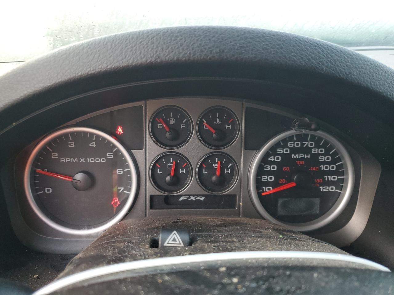 2004 Ford F-150 - Image 9