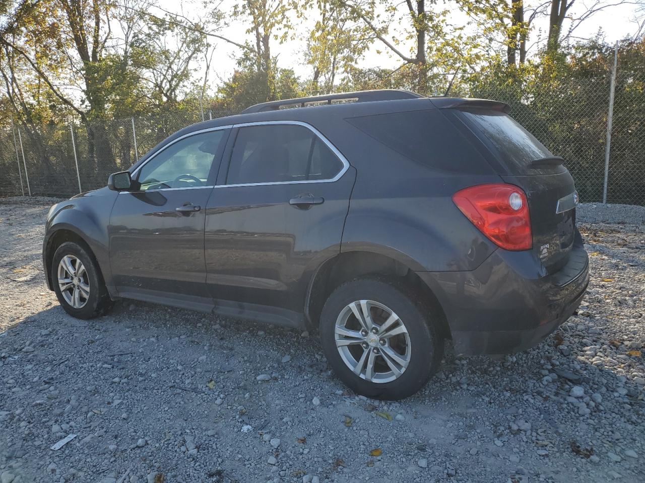 2015 Chevrolet Equinox - Image 2