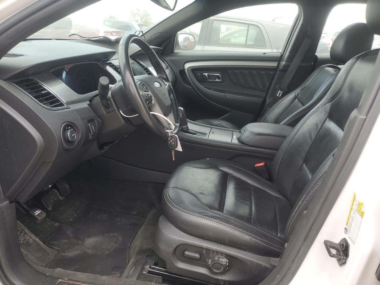 2013 Ford Taurus - Image 7