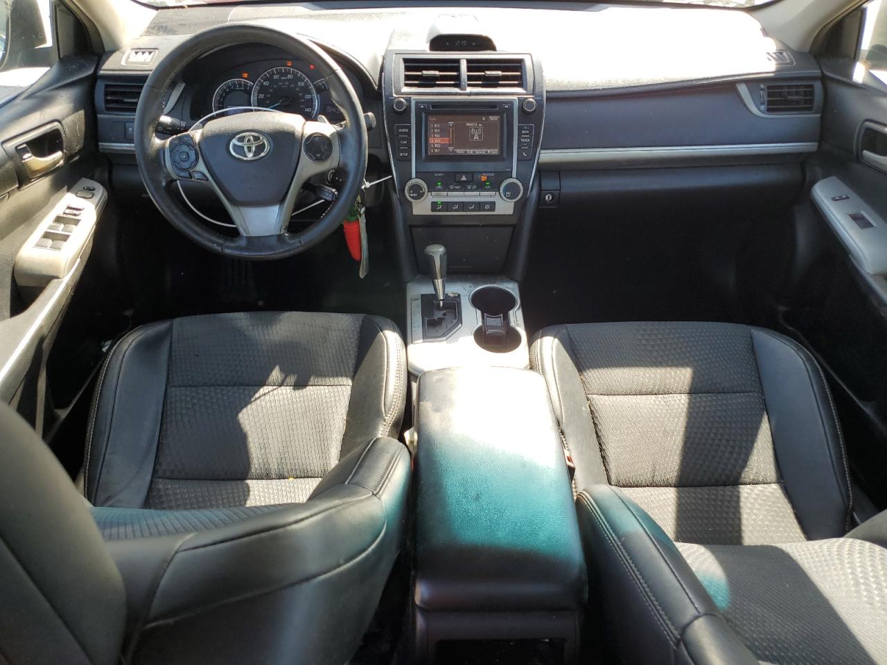 4T1BF1FK0EU824937 2014 Toyota Camry L