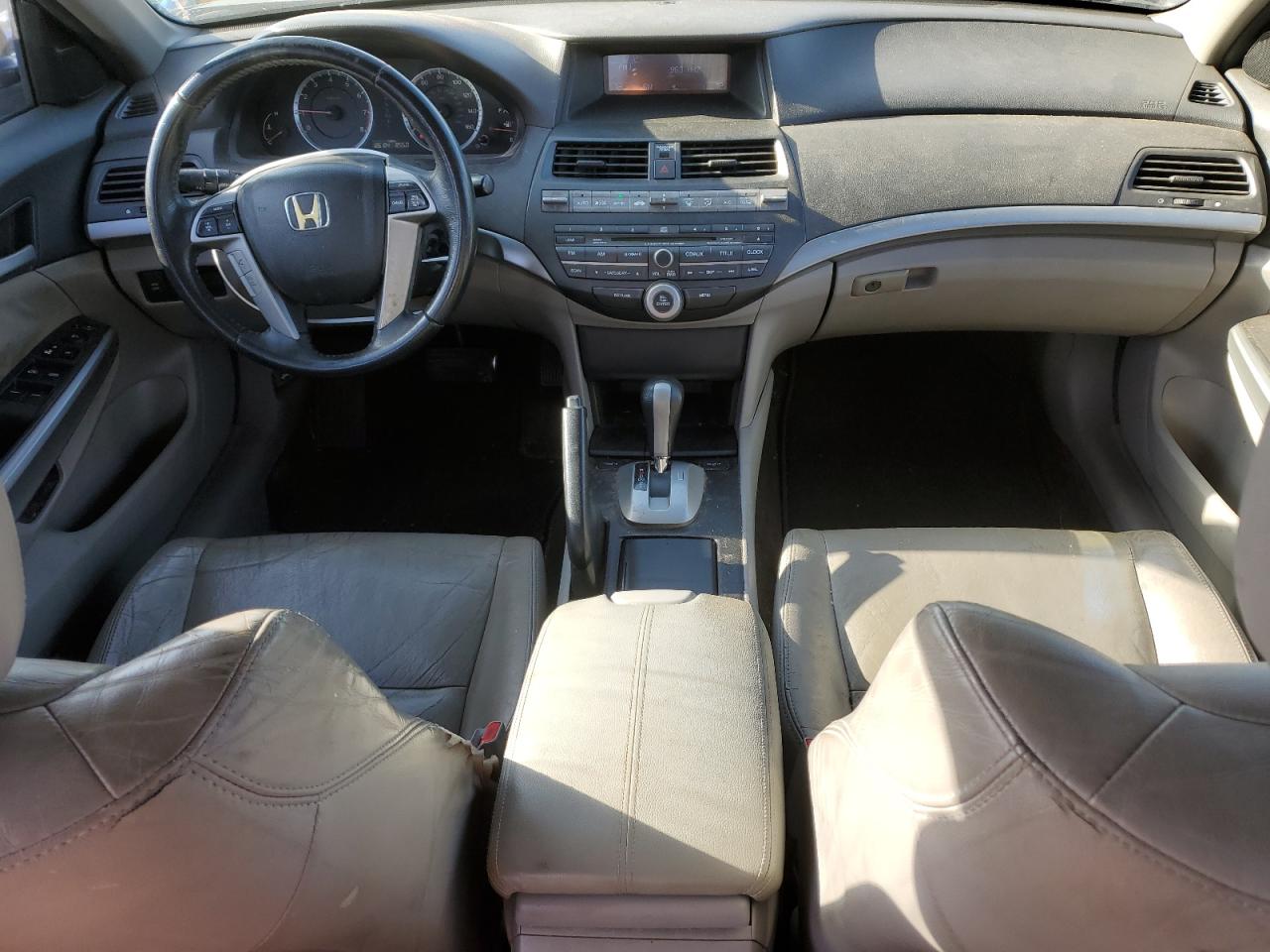 2010 Honda Accord - Image 8