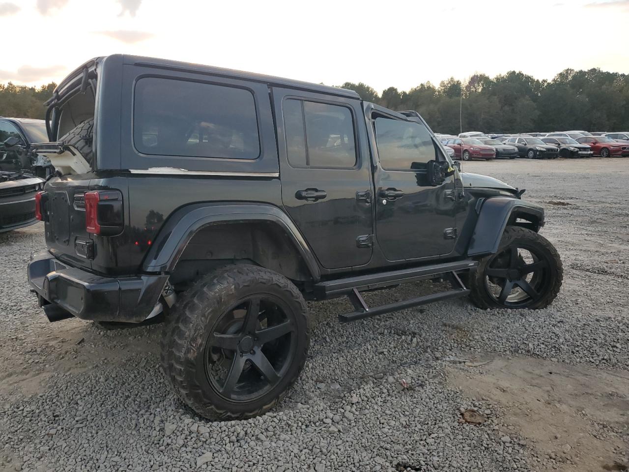 2018 Jeep Wrangler - Image 3