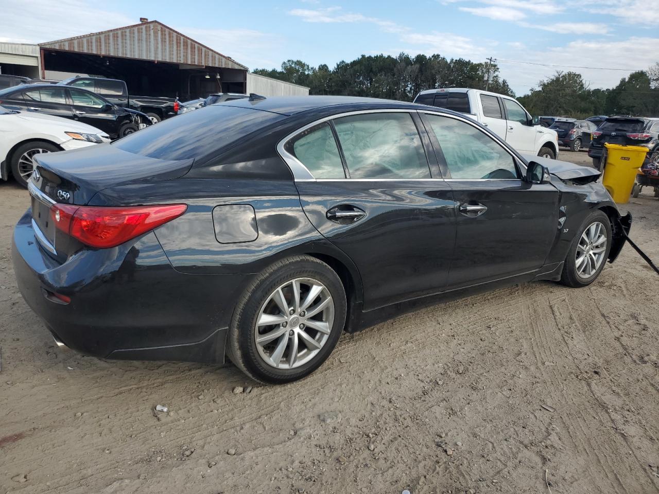 2014 Infiniti Q50 - Image 3