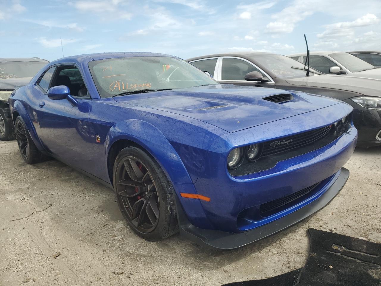 2019 Dodge Challenger - Image 4