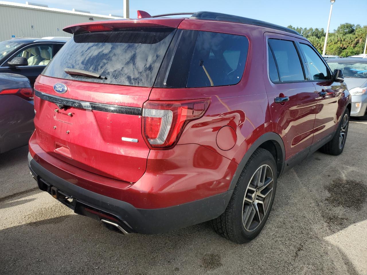 2017 Ford Explorer Sport VIN: 1FM5K8GT5HGB05677 Lot: 74182564