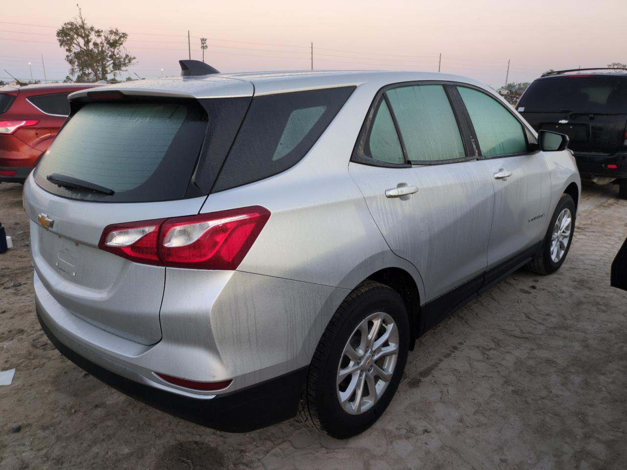 2018 Chevrolet Equinox - Image 3
