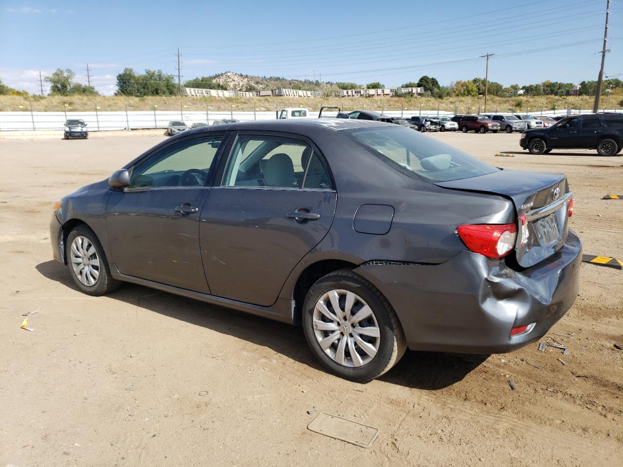 VIN 2T1BU4EE6DC028146 2013 TOYOTA COROLLA no.2