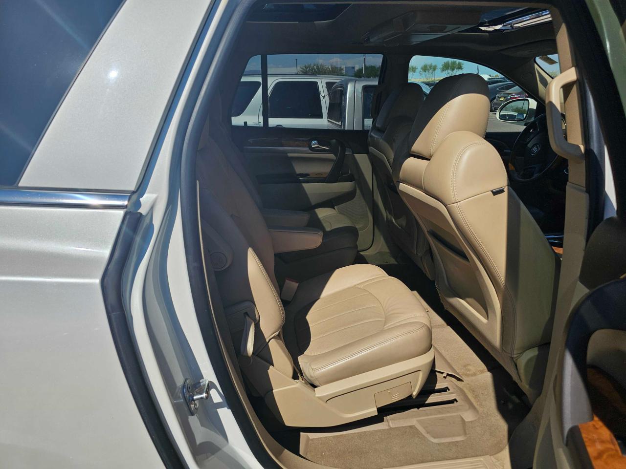 2012 Buick Enclave - Image 5