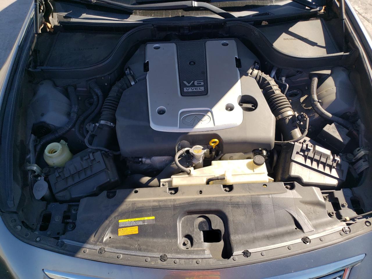 2012 Infiniti G - Image 11
