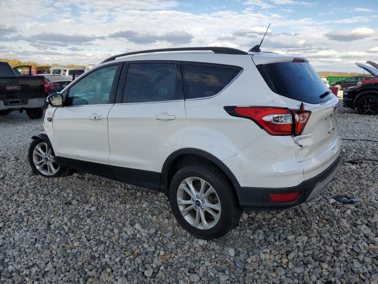 2019 Ford Escape - Image 2