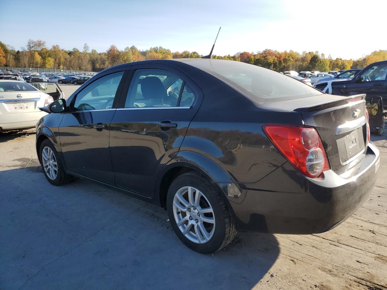 2014 Chevrolet Sonic - Image 2