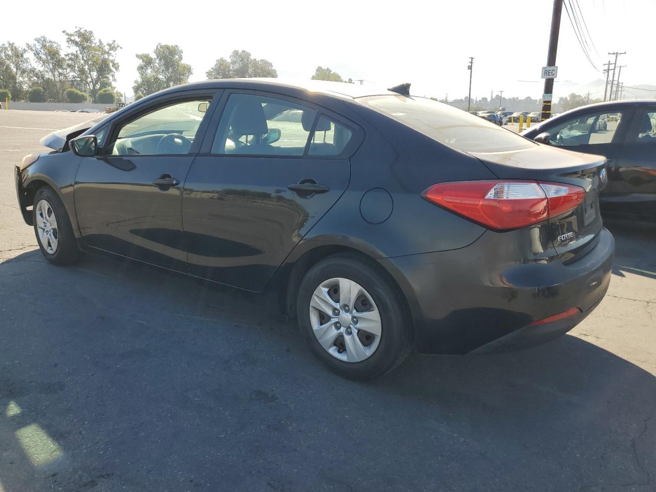 2014 Kia Forte - Image 2