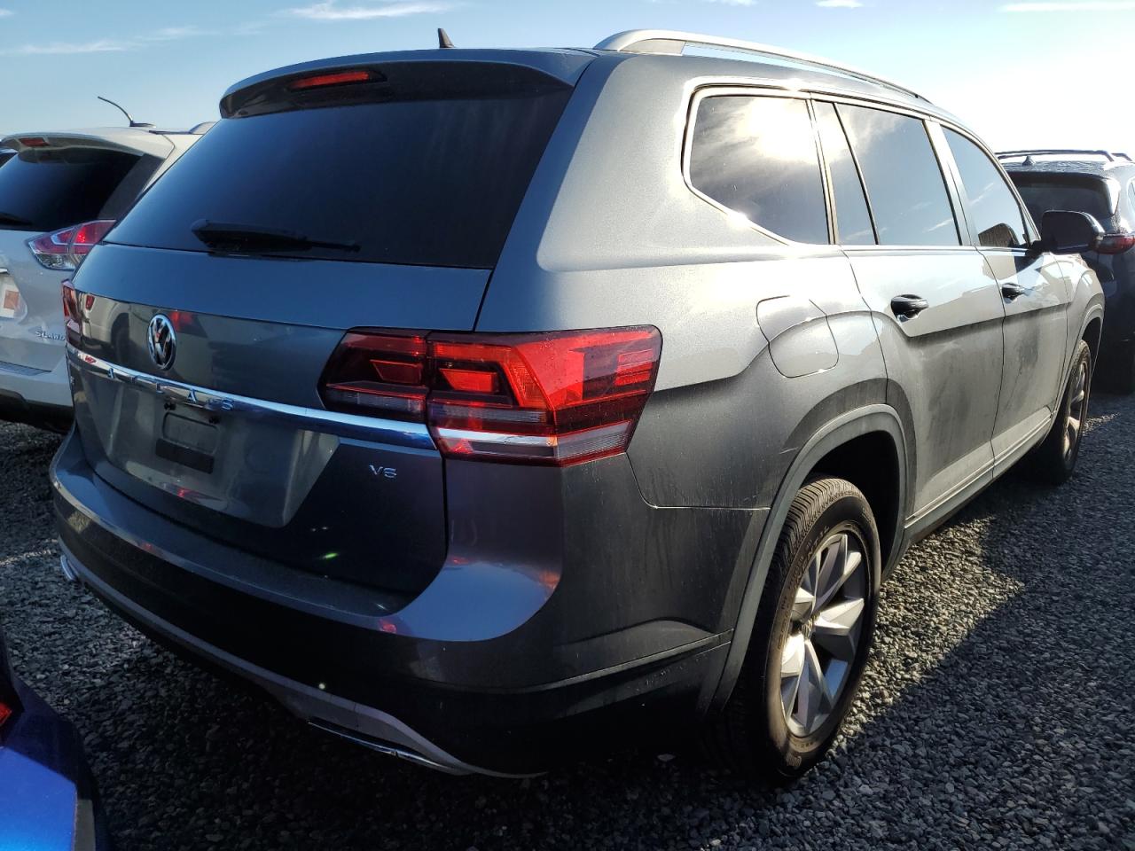 2018 Volkswagen Atlas - Image 3