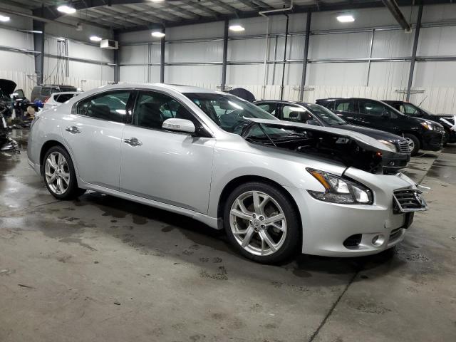  NISSAN MAXIMA 2012 Srebrny