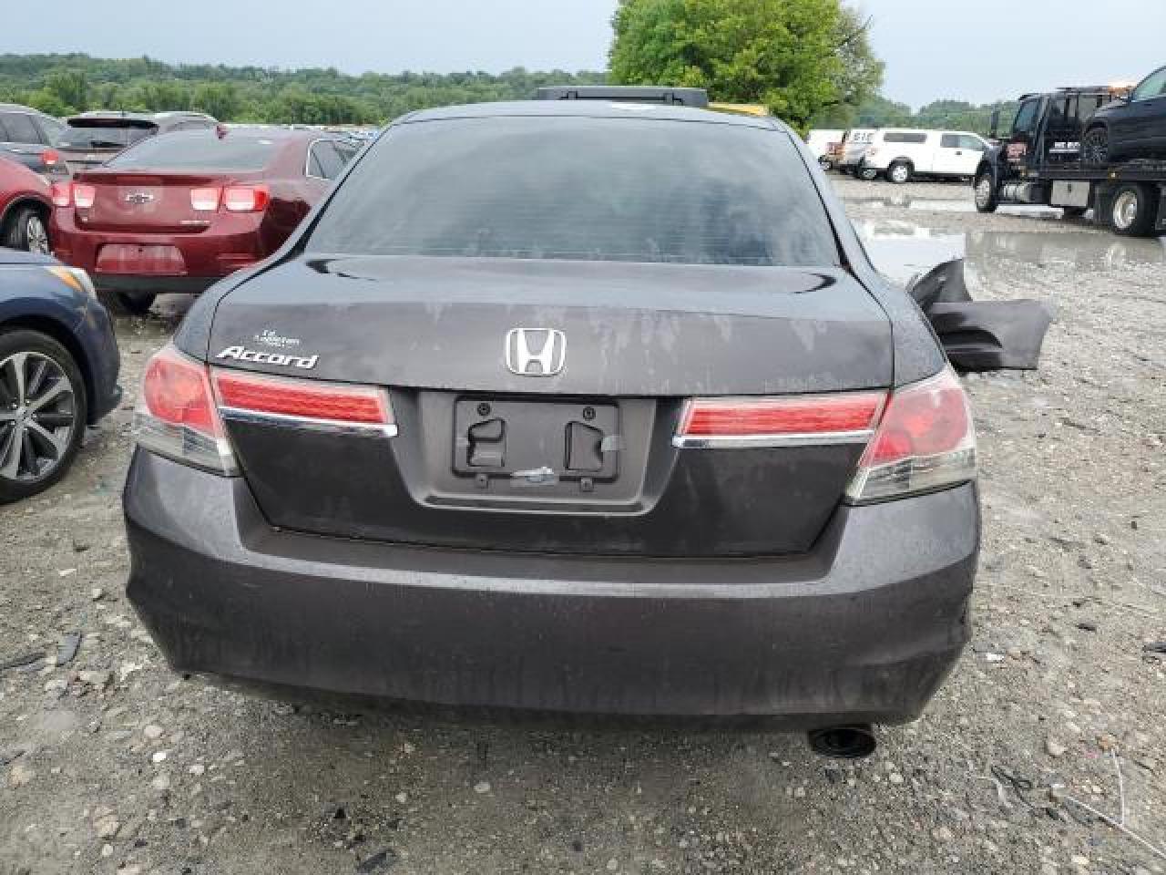 2012 Honda Accord - Image 6