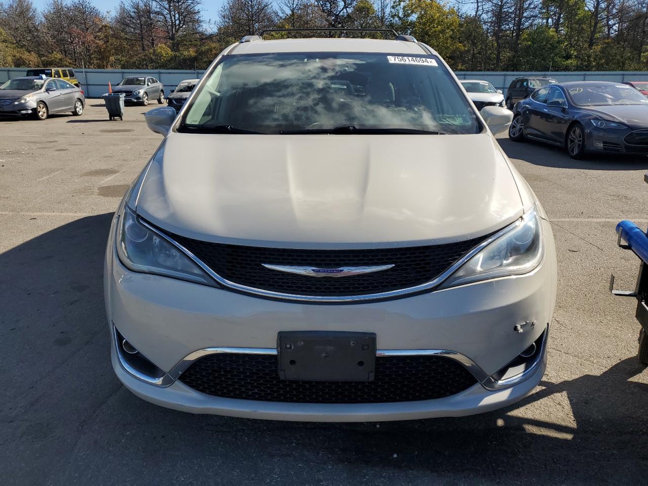 2019 Chrysler Pacifica - Image 5