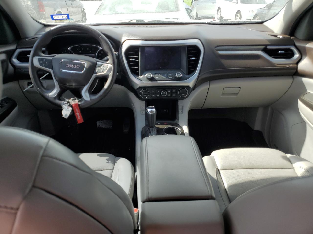 2017 GMC Acadia - Image 8