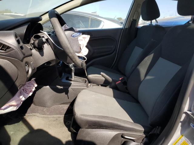  FORD FIESTA 2018 Сріблястий