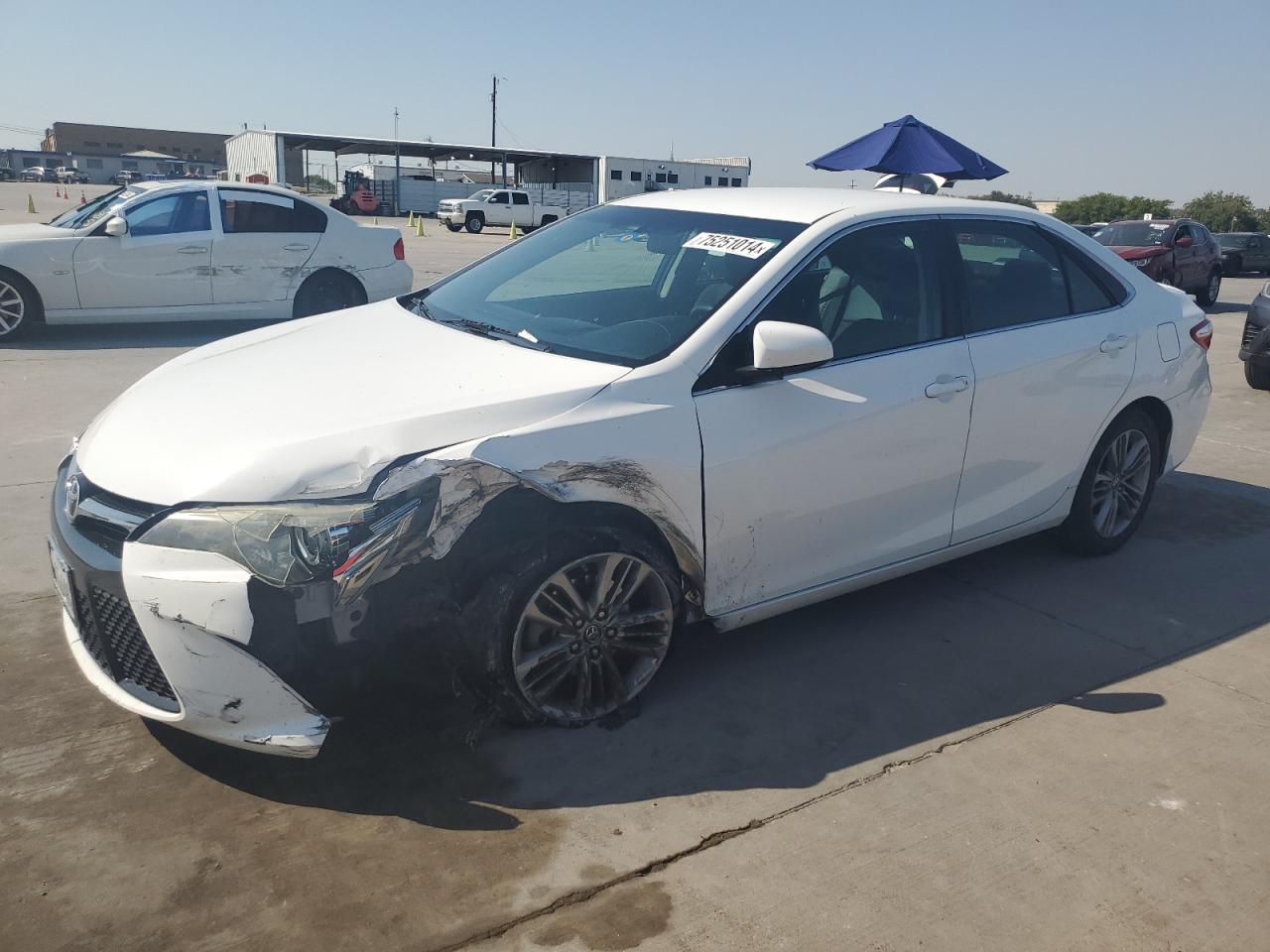 4T1BF1FK8GU212410 2016 TOYOTA CAMRY - Image 1