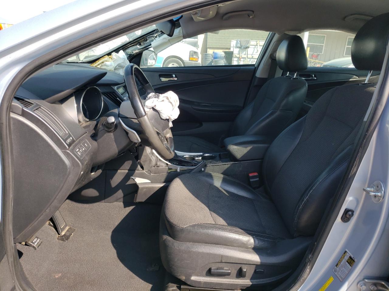 2012 Hyundai Sonata - Image 7