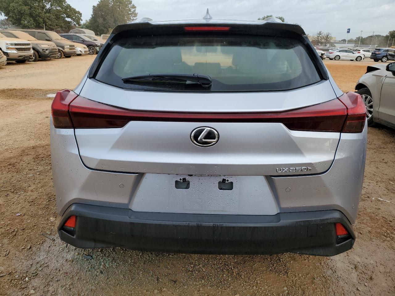 2024 Lexus Ux 250H Premium VIN: JTHP6JBH6R2179389 Lot: 78084564