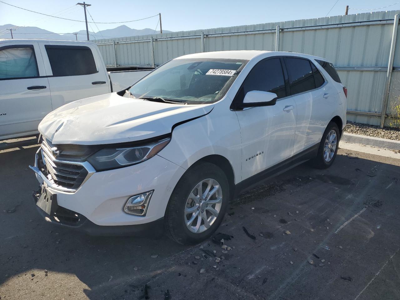 2020 Chevrolet Equinox - Image 1
