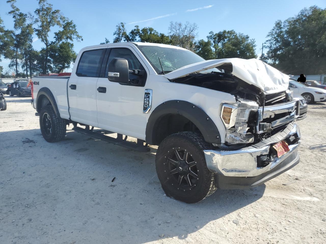 2019 Ford F250 - Image 4
