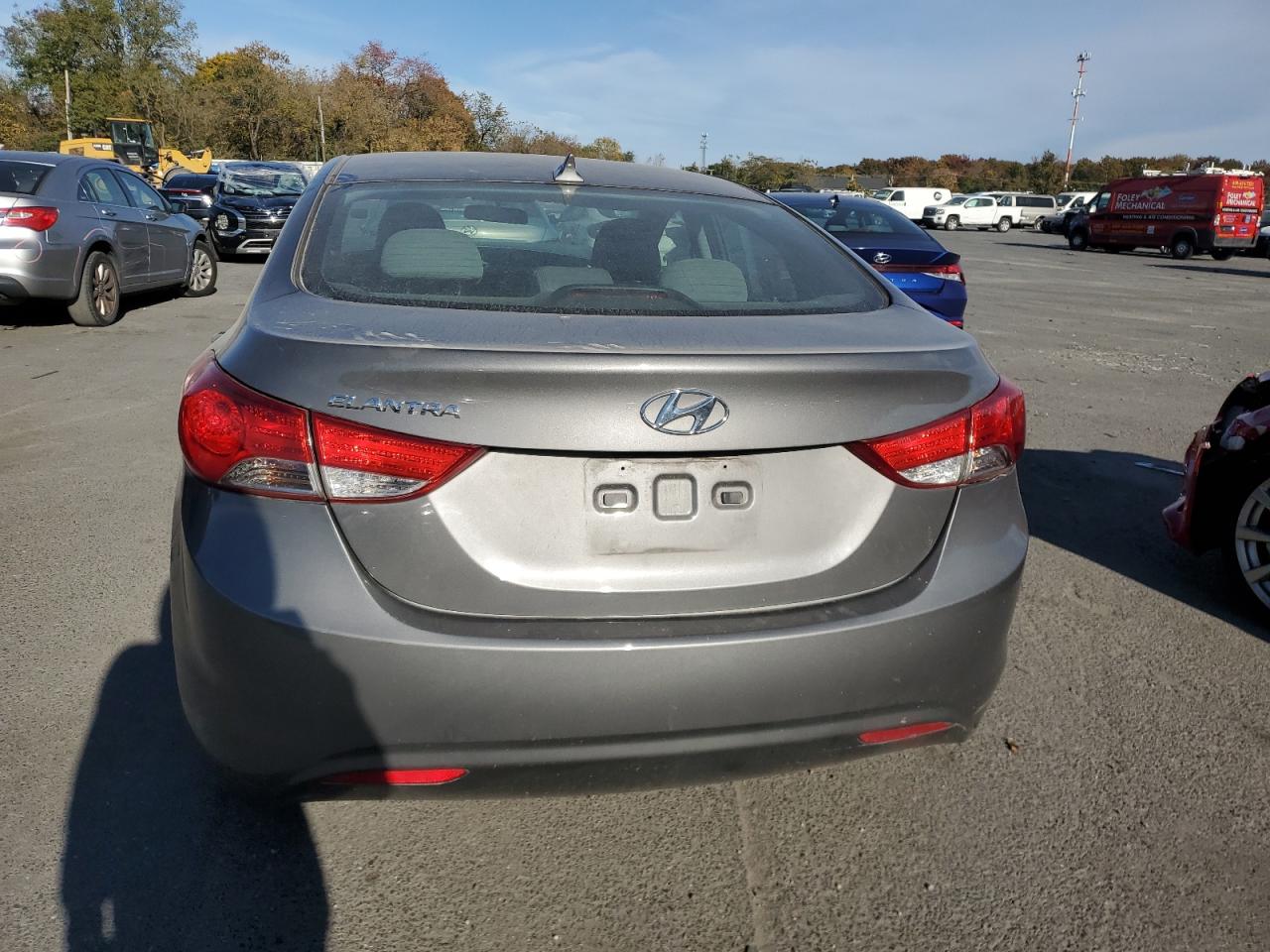 2013 Hyundai Elantra Gls VIN: 5NPDH4AE2DH183762 Lot: 76098664