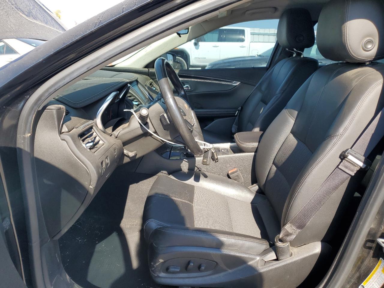 2G11Z5S33K9112808 2019 Chevrolet Impala Lt