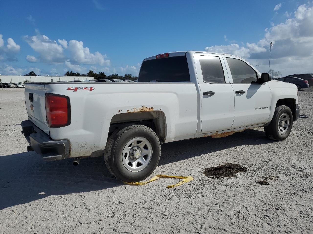 2015 Chevrolet Silverado - Image 3
