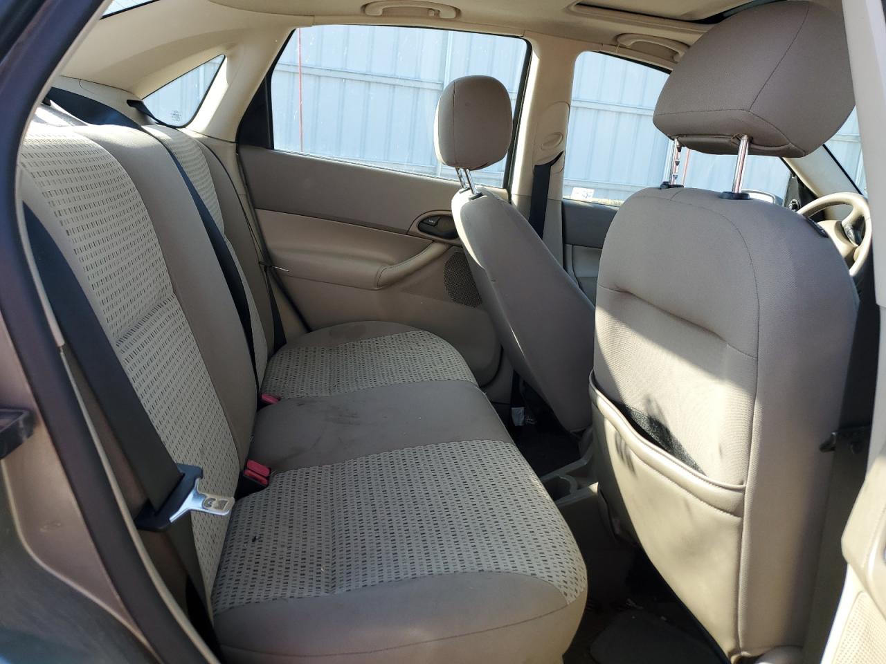 2006 Ford Focus - Image 10