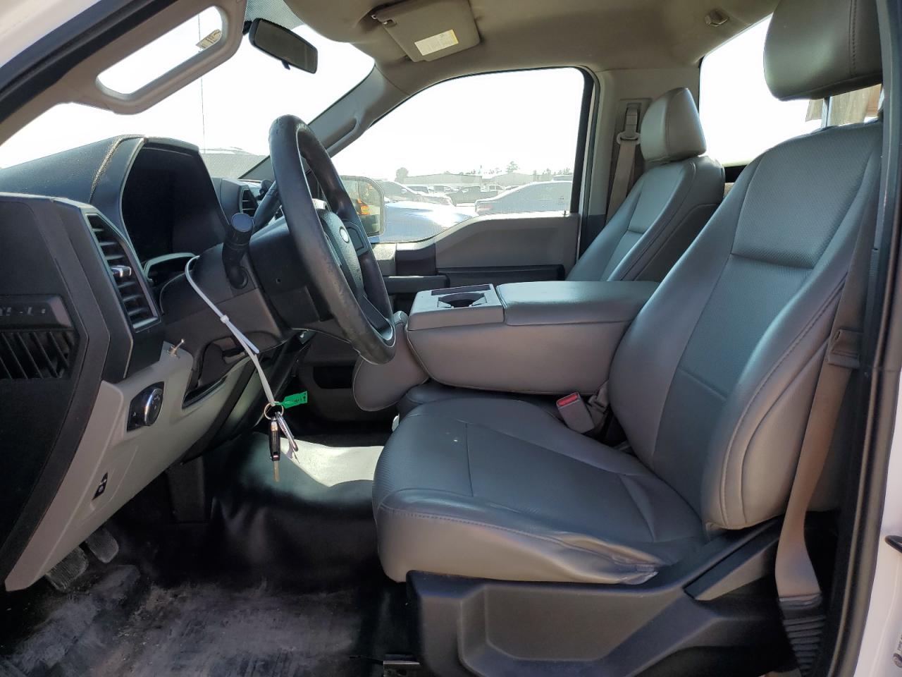 2016 Ford F150 VIN: 1FTMF1C8XGKD05706 Lot: 77184314