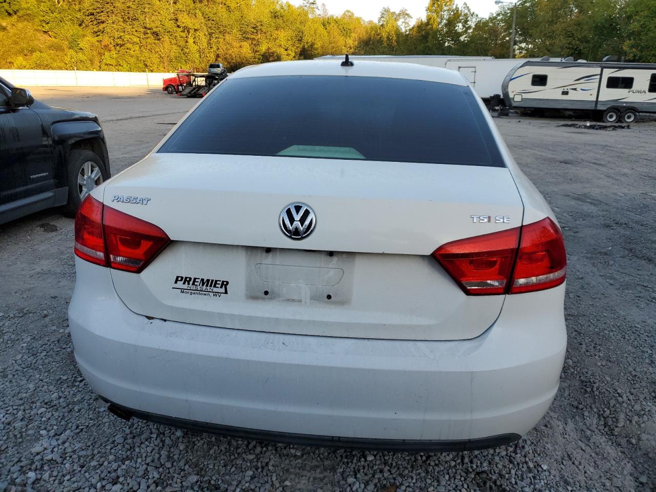 Фото: 1VWBT7A38EC094360 - 6
