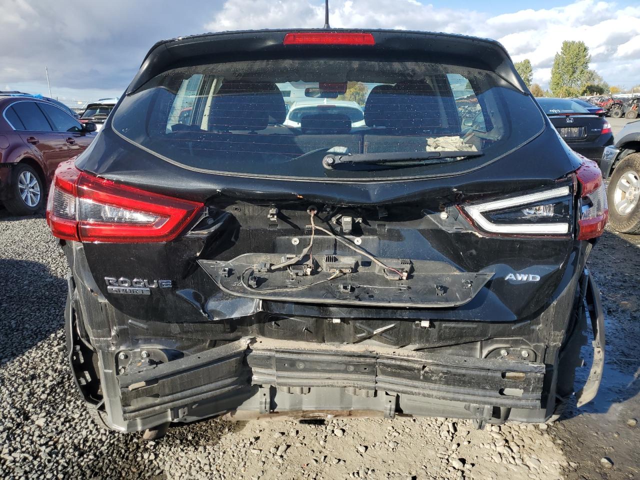 2021 Nissan Rogue - Image 6
