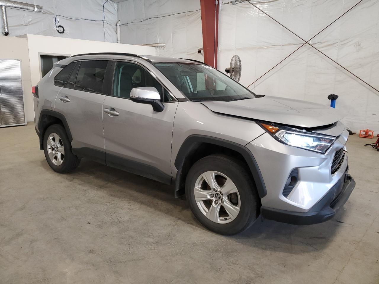 2020 Toyota RAV 4 - Image 4