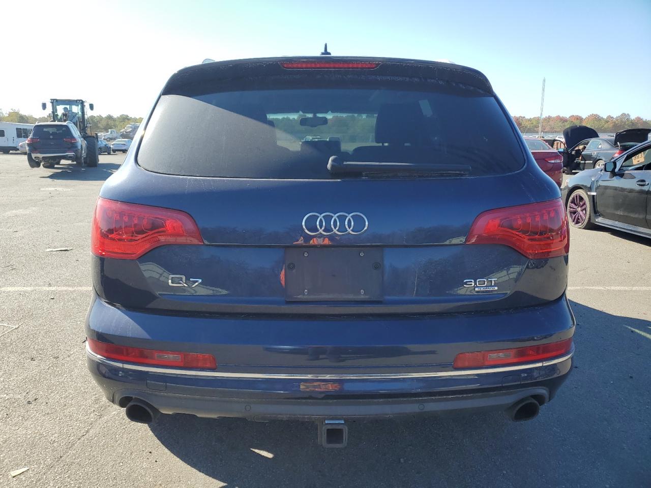 2015 Audi Q7 - Image 6