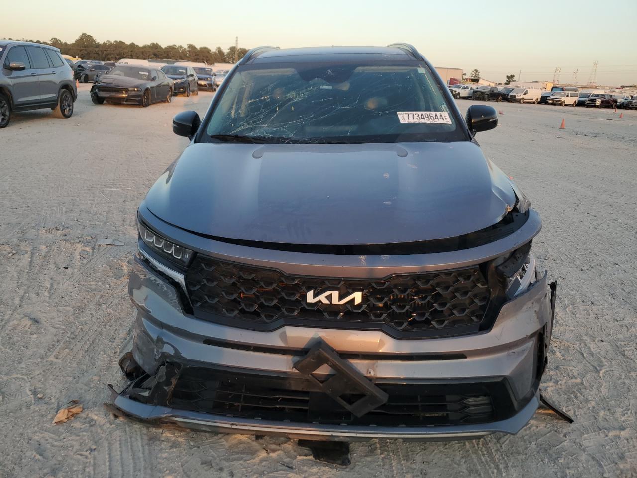2022 Kia Sorento - Image 5
