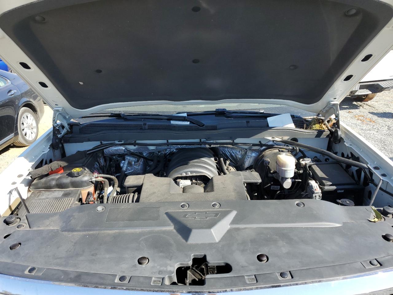2014 Chevrolet Silverado - Image 11