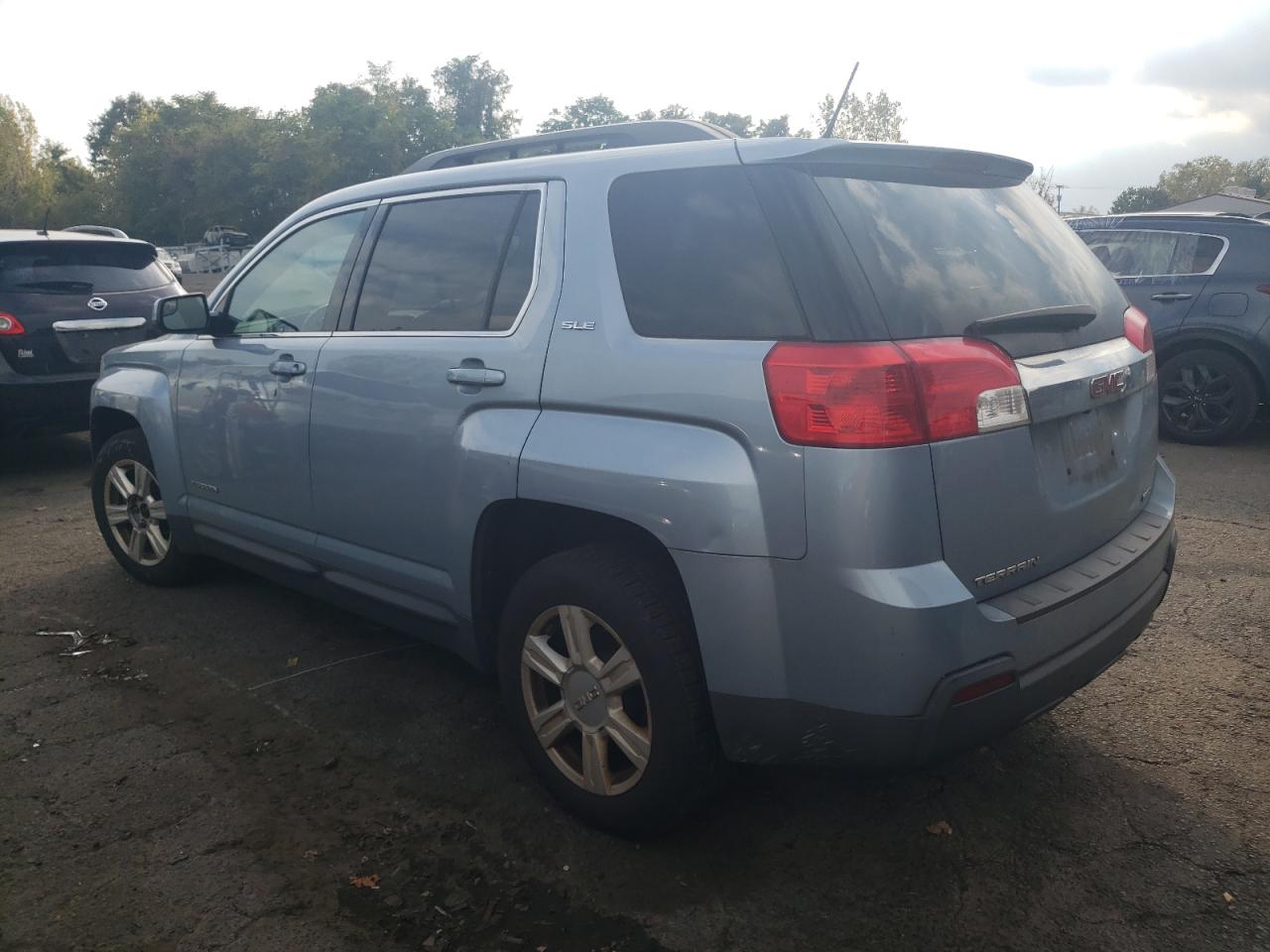 2014 GMC Terrain - Image 2