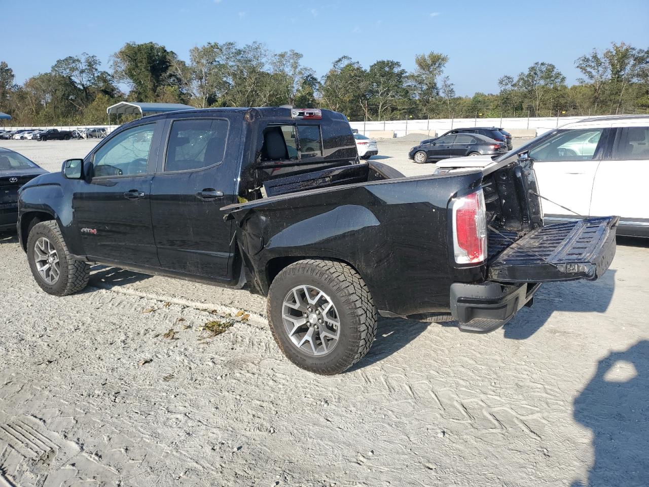 2021 GMC Canyon - Image 2