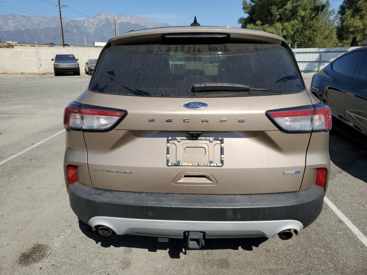 2020 Ford Escape Titanium VIN: 1FMCU9J93LUA40357 Lot: 77692674