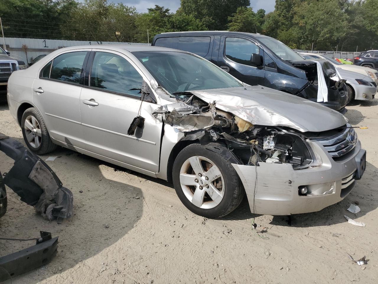 2007 Ford Fusion - Image 4