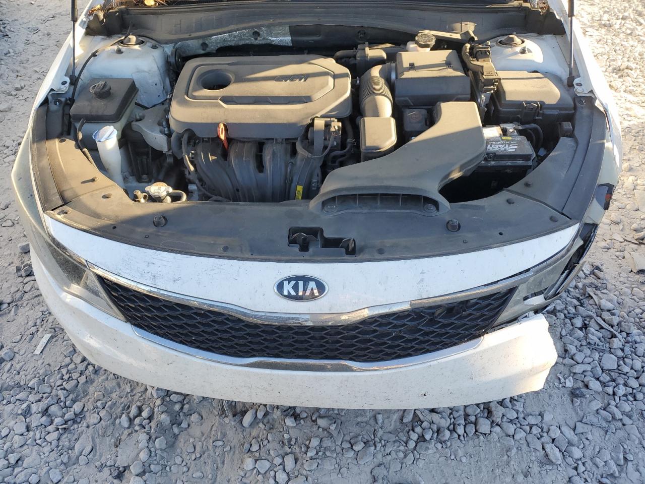 VIN 5XXGT4L39JG193042 2018 KIA OPTIMA no.11