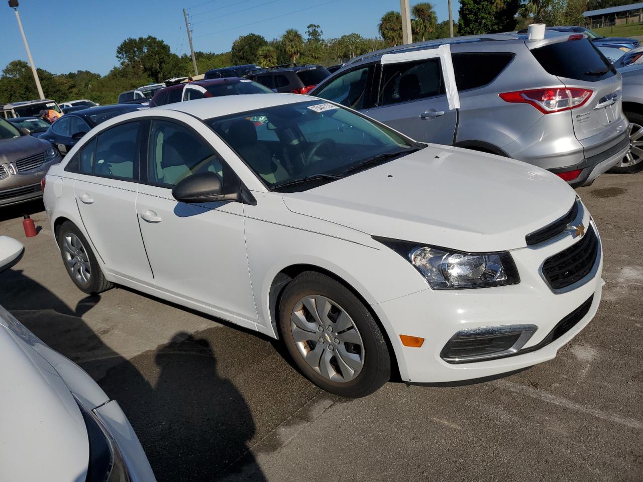 2015 Chevrolet Cruze - Image 4