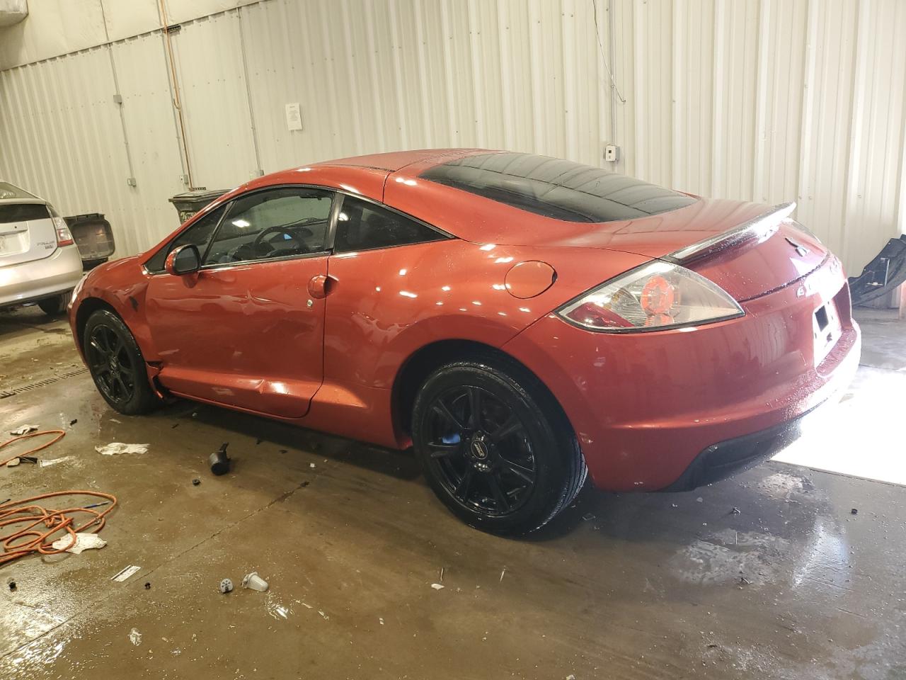 2009 Mitsubishi Eclipse - Image 2