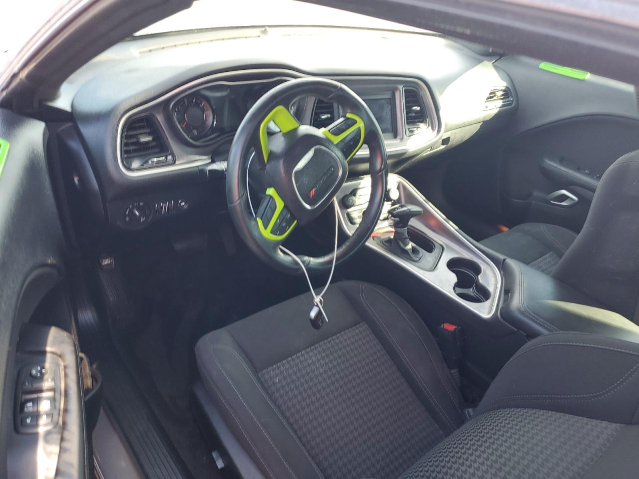 2019 Dodge Challenger Sxt VIN: 2C3CDZAG1KH565541 Lot: 77247064
