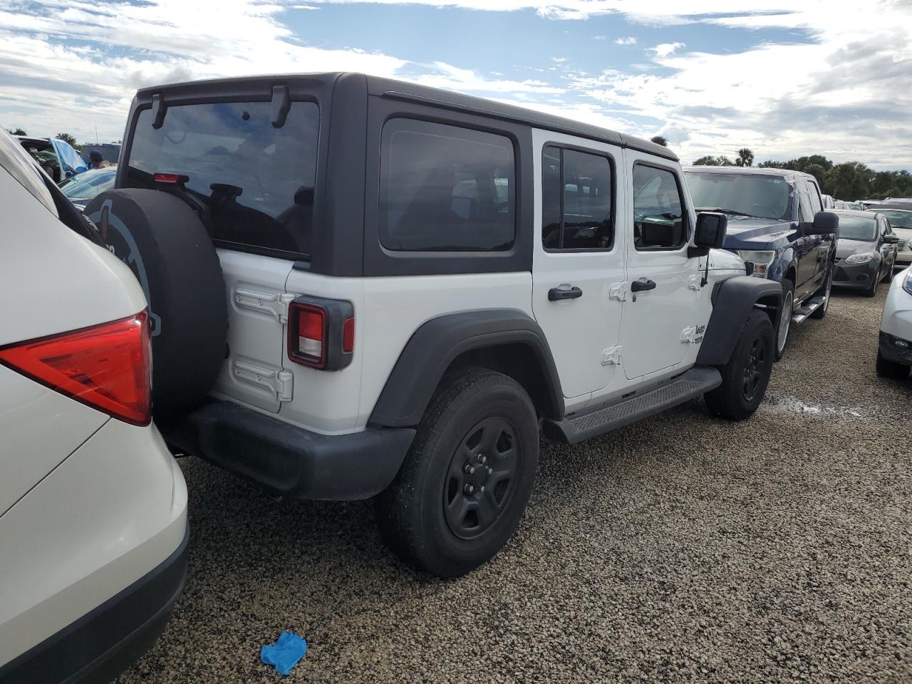 2018 Jeep Wrangler - Image 3